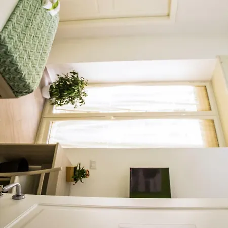 Borgo Angioino 4* نابولي