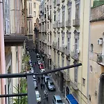 לינה וארוחת בוקר Borgo Angioino 4*