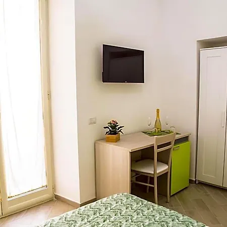 Borgo Angioino Отель типа 