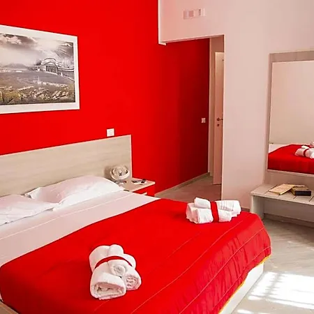 Bed & Breakfast Borgo Angioino 4*