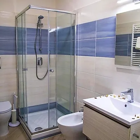 Oda ve Kahvaltı Borgo Angioino 4*