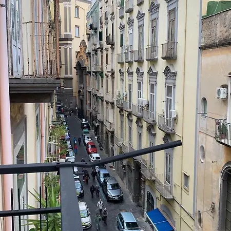 Bed & Breakfast Borgo Angioino 4*