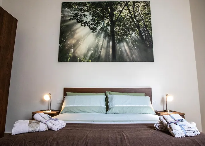 Bed & Breakfast Borgo Angioino Naples